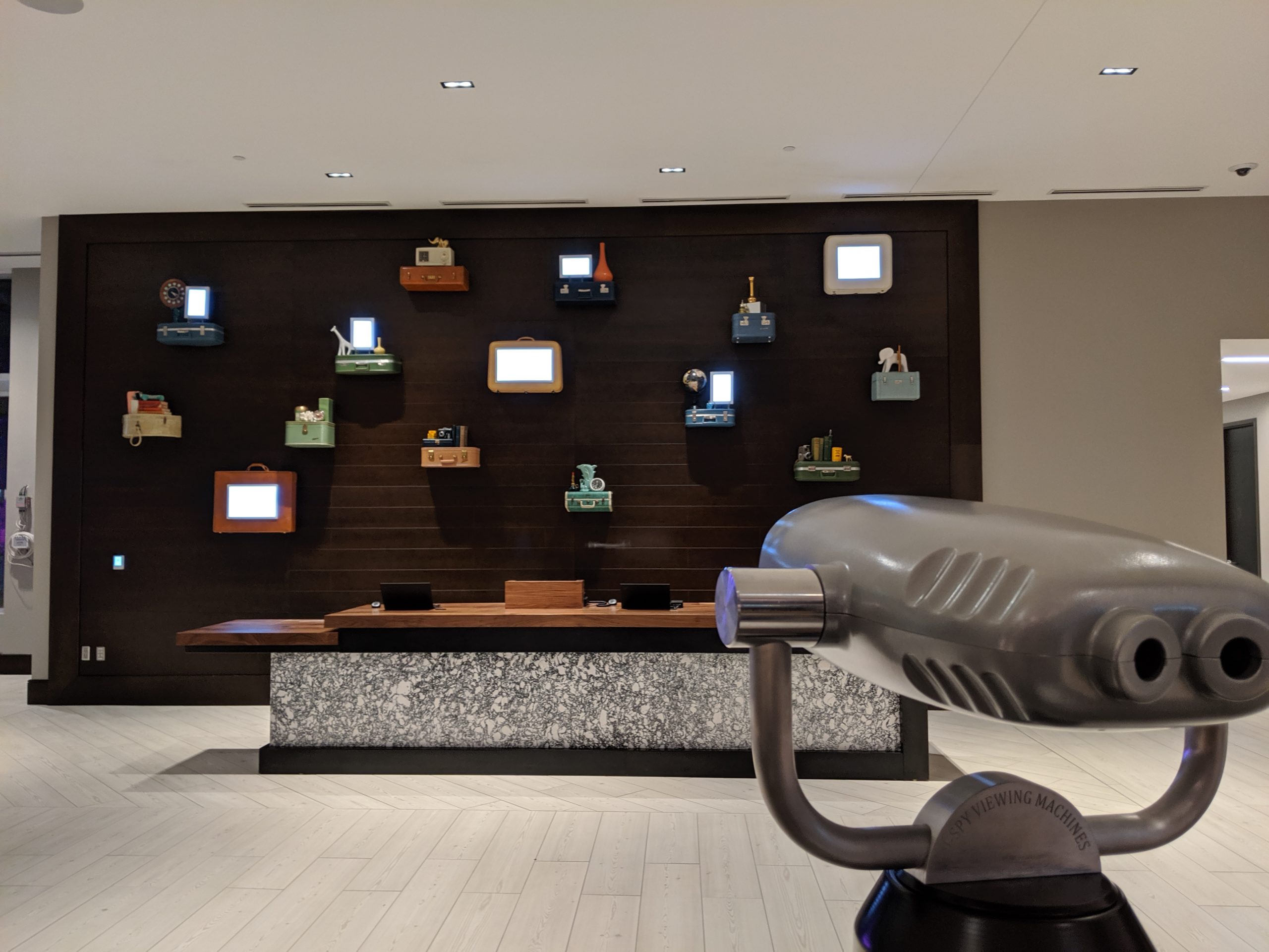 Lobby projection â evening mode